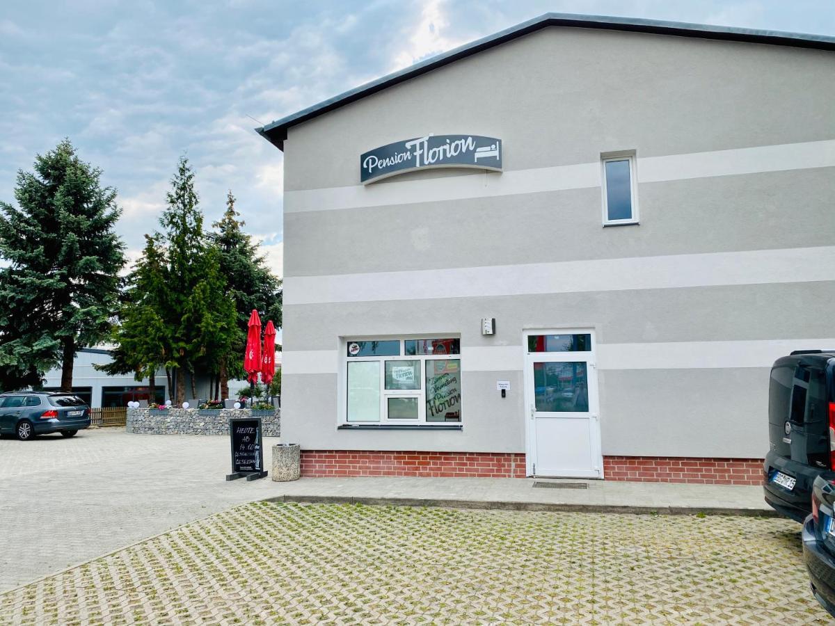 Pension Florion Bernburg Exteriör bild